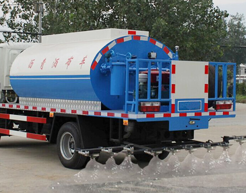 4m3 Asphalt distribution truck